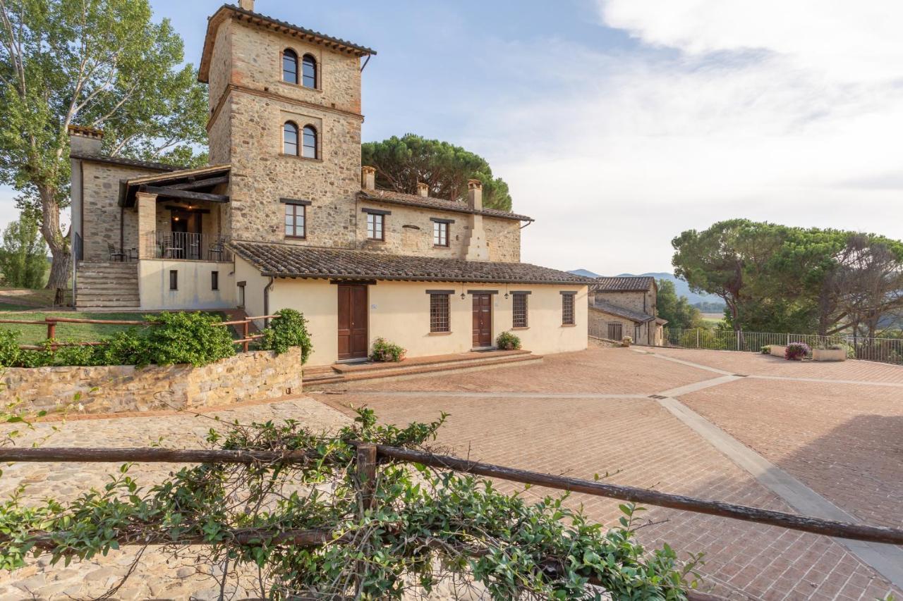 Gh Borgo Pulciano Agriturismo Montone  Exteriér fotografie