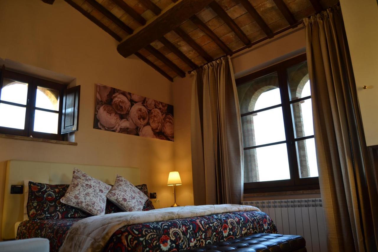 Gh Borgo Pulciano Agriturismo Montone  Exteriér fotografie